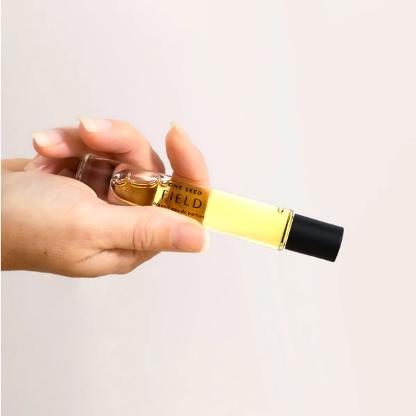One Seed Field eau de parfum rollerball